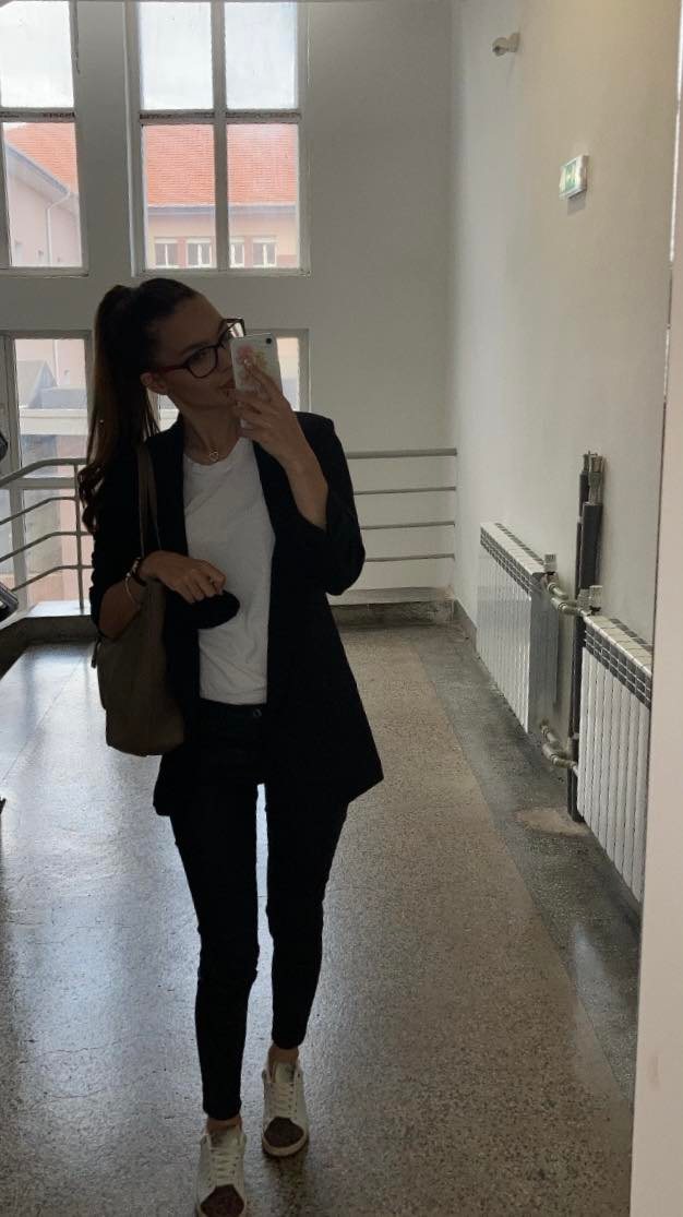 black-blazer-outfit-fashion-but-how